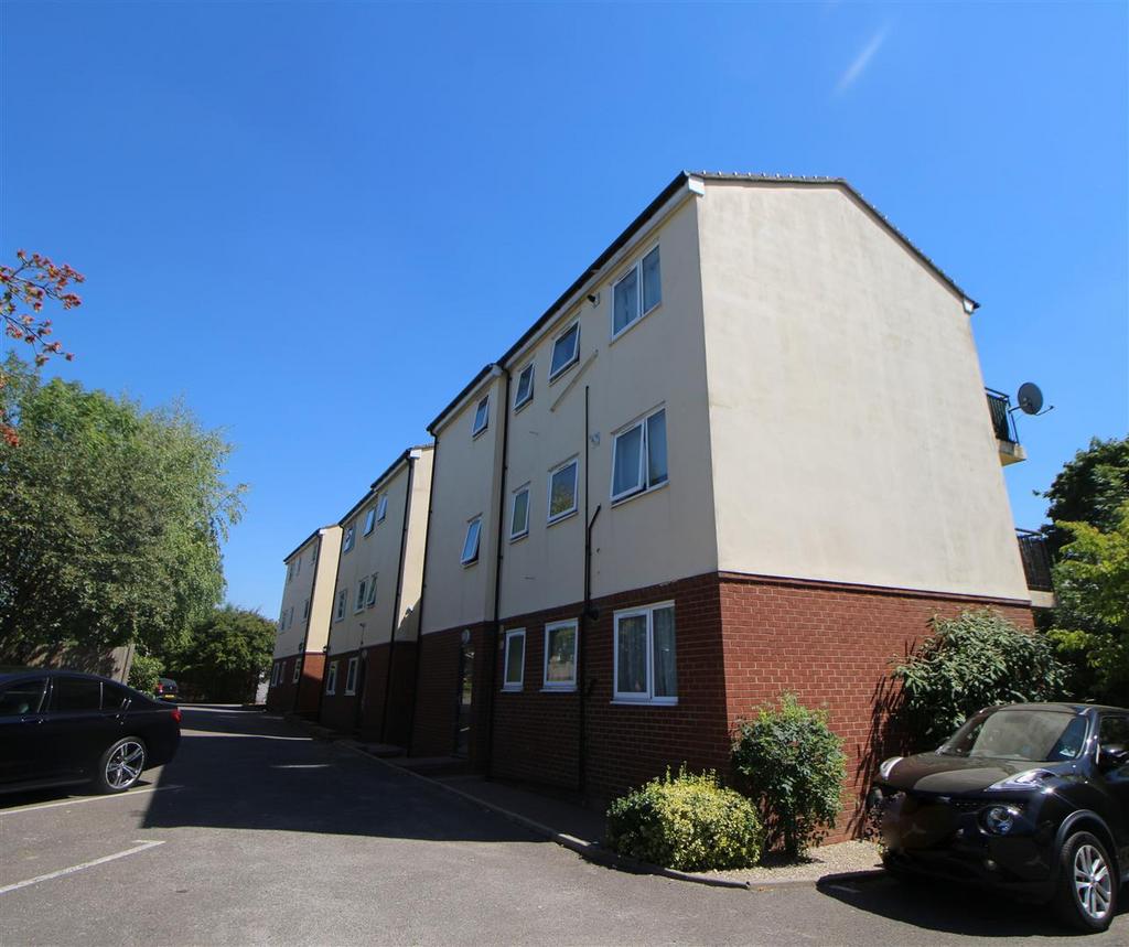 Shelley Court, Waltham Abbey 1 bed flat £995 pcm (£230 pw)