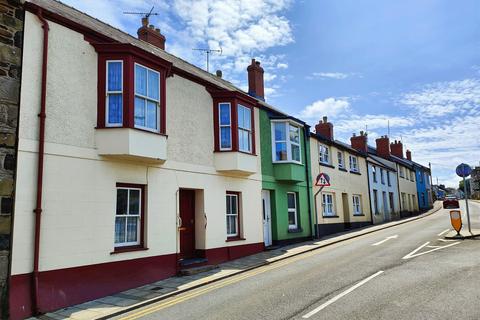 3 bedroom terraced house for sale, 25 High Street, Fishguard