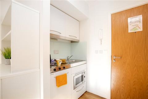 Studio to rent, Princess Beatrice House, Chelsea, London, SW10