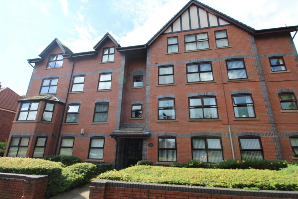 Napier Road, Stockport 2 bed apartment to rent £1,000 pcm (£231 pw)