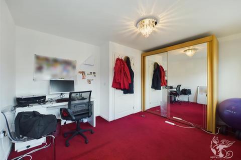 3 bedroom house for sale - London Road, Grays