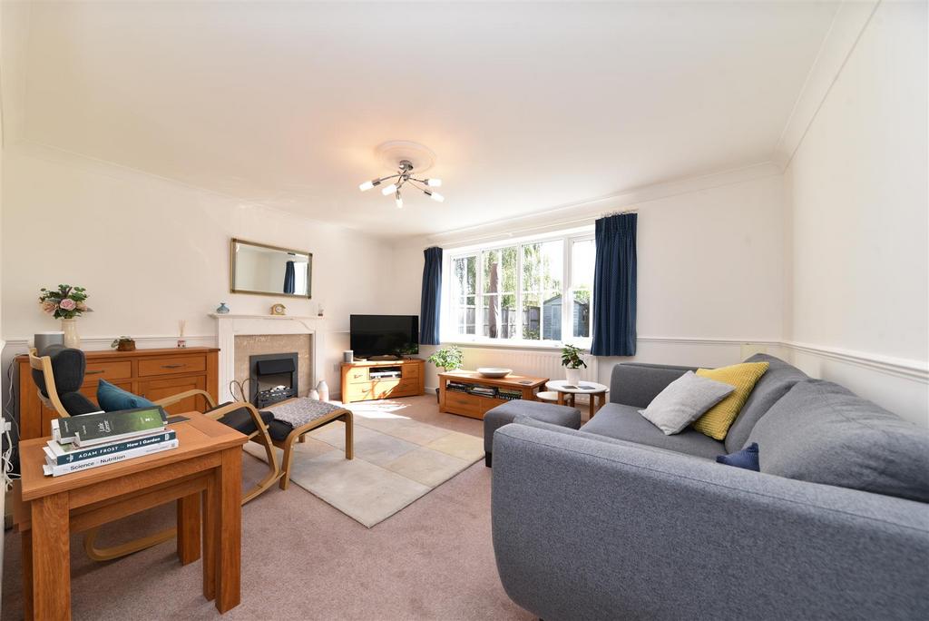 St. Davids Close, Stevenage, Herts 4 bed detached house for sale £565,000