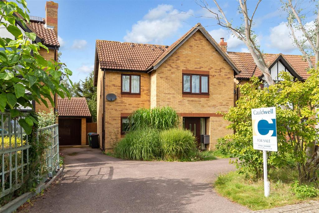 Porlock Lane, Furzton, Milton Keynes 4 bed detached house for sale £