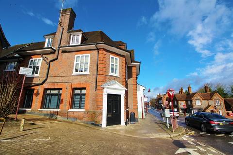 undefined, Watling Street, Radlett