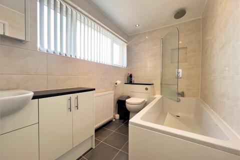 3 bedroom house to rent - Wellhouse Close, Wigston