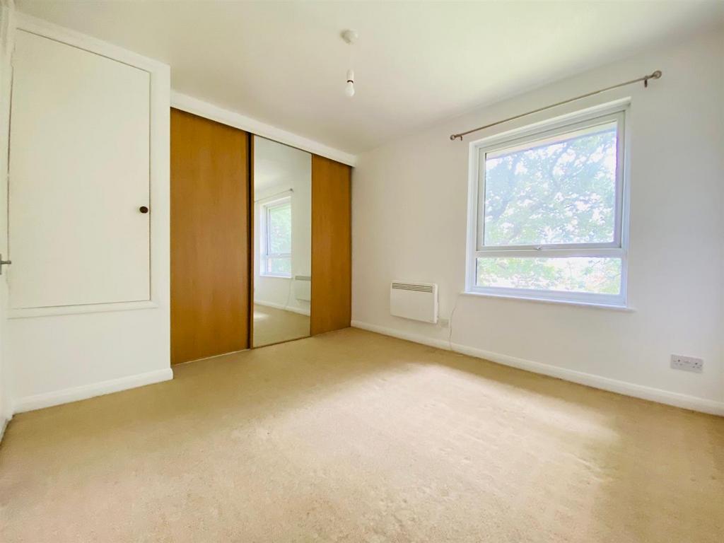 16 ardent close 2.jpg