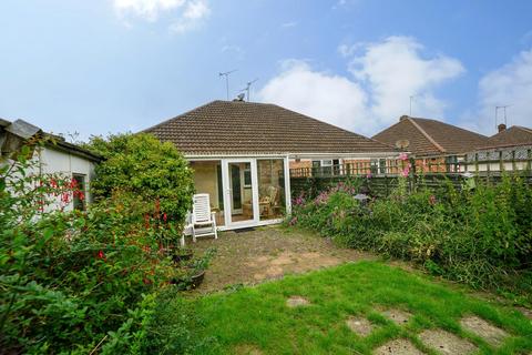 11 Brooklands Drive, Leighton Buzzard, LU7 3PD