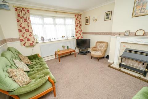 11 Brooklands Drive, Leighton Buzzard, LU7 3PD