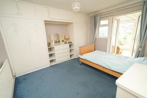 11 Brooklands Drive, Leighton Buzzard, LU7 3PD