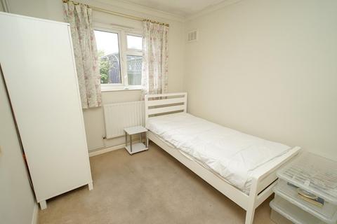 11 Brooklands Drive, Leighton Buzzard, LU7 3PD
