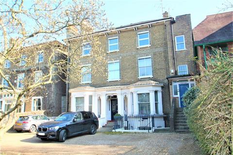 2 bedroom flat to rent, Parkside, London Road, Harrow on the Hill