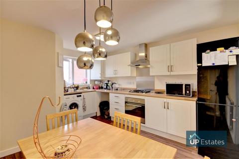 3 bedroom semi-detached house for sale - Bretford Road, Coventry
