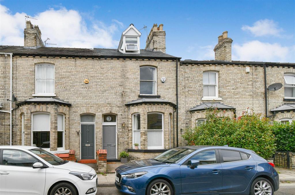 Russell Street, Off Scarcroft Road 3 bed terraced house for sale £550,000