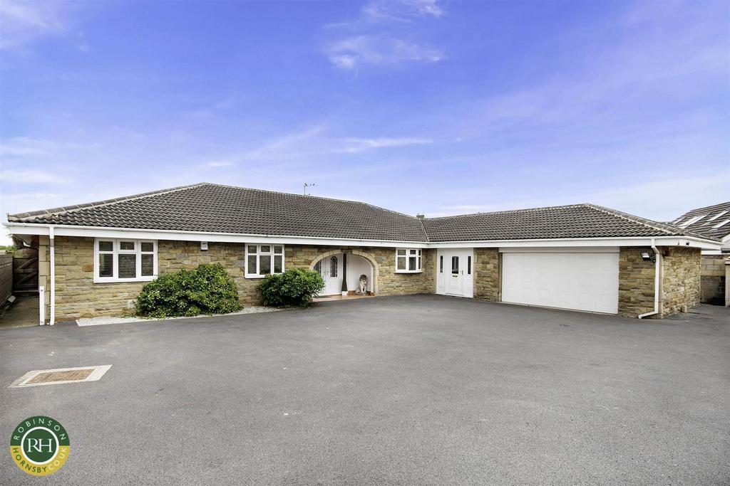 Church Lane, Harlington, Doncaster 4 bed detached bungalow for sale £