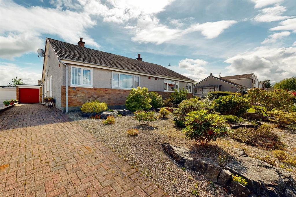 Muirend Gardens, Perth 2 bed semidetached bungalow for sale £187,500