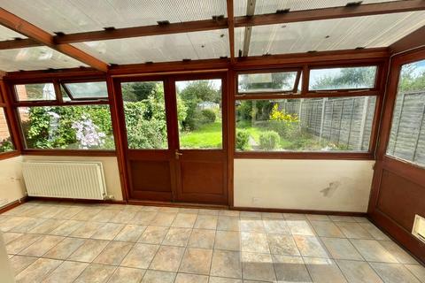 14 Ash Grove, Stratford-upon-avon, CV37 0DR