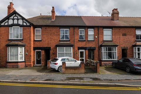 3 bedroom townhouse for sale, Crewe Road, Nantwich