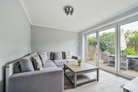 10 Blakeman Way, Lichfield, WS13 8FH