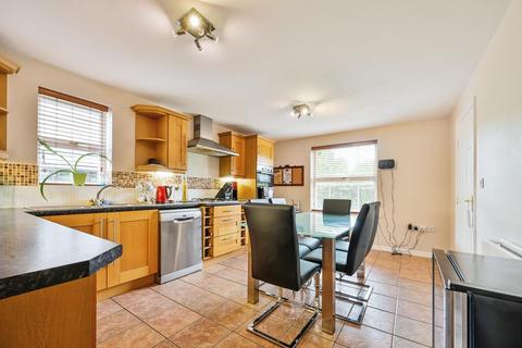 10 Blakeman Way, Lichfield, WS13 8FH