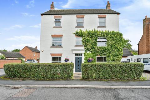 10 Blakeman Way, Lichfield, WS13 8FH