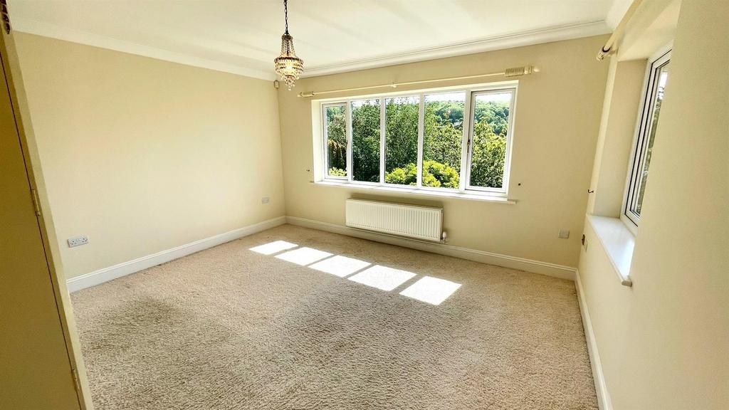 Double aspect bedroom 2