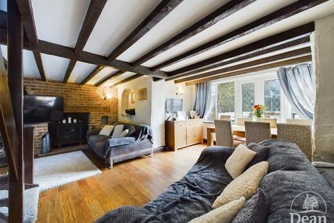 5 bedroom cottage for sale, Marstow, Ross-On-Wye- WITH ONE BEDROOM ANNEXE