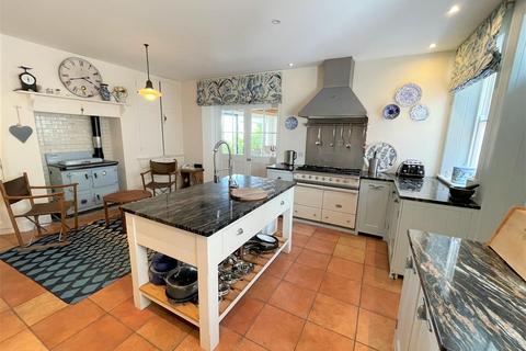 26 Tower Park, Fowey, PL23 1JB