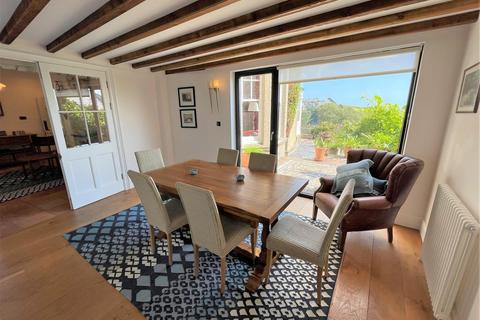 26 Tower Park, Fowey, PL23 1JB
