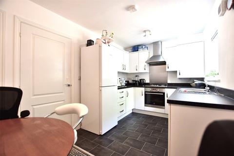 49 Bishops Park Road, Gateshead, NE8 3FF