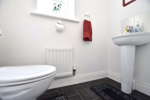49 Bishops Park Road, Gateshead, NE8 3FF