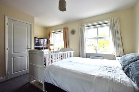 49 Bishops Park Road, Gateshead, NE8 3FF