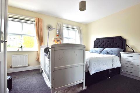 49 Bishops Park Road, Gateshead, NE8 3FF