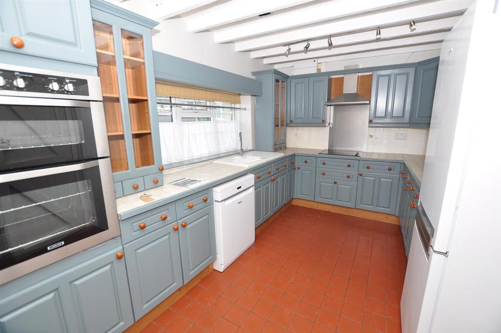 Gosport Street, Laugharne, Carmarthen 2 bed semidetached house £325,000