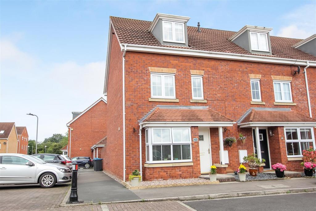 Ainderby Gardens, Northallerton 4 bed terraced house for sale £254,950