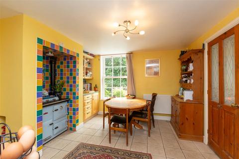 4 bedroom cottage for sale, Holly Cottage, Vennington, Westbury SY5 9RG