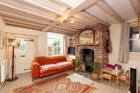 4 bedroom cottage for sale, Holly Cottage, Vennington, Westbury SY5 9RG