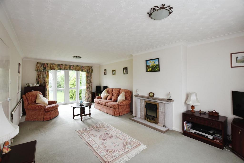 Lonsdale Road, Stamford 4 bed detached house for sale £565,000