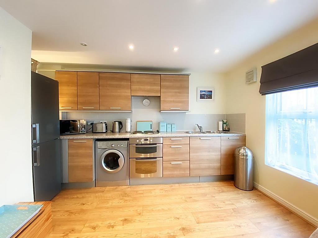 Open Plan Lounge/Kitchen