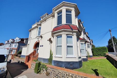 2 bedroom flat for sale - PALMEIRA COURT, STATION ROAD, Westcliff-On-Sea