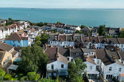 1 bedroom ground floor flat for sale, Glen Road, Leigh-On-Sea