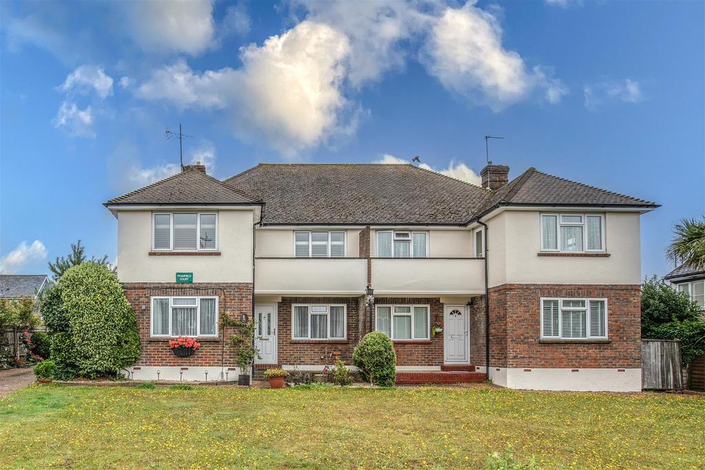 Framfield Court, Uckfield 2 bed for sale £315,000