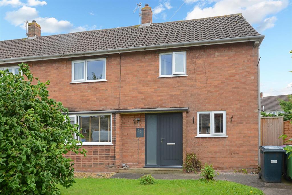 Netley Road, Meole Brace, Shrewsbury 3 bed end of terrace house for