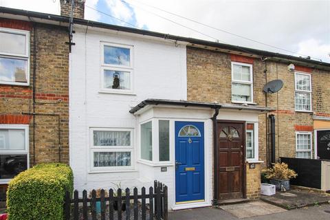 2 bedroom cottage for sale, Alfred Road, Brentwood