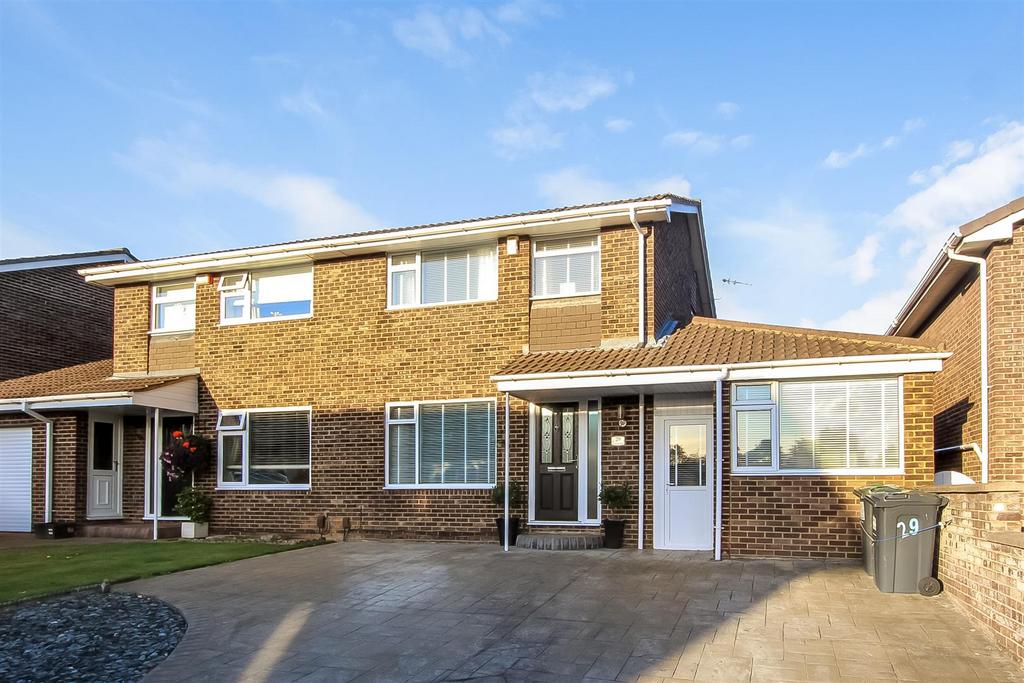 Gleneagles Road, Darlington 4 bed semidetached house for sale £210,000