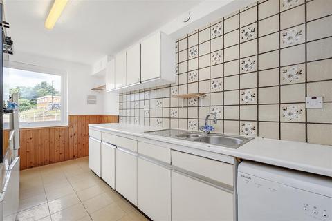 11 Priory Crescent, London, SE19 3ED