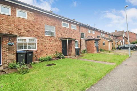 162 Halling Hill, Harlow, CM20 3JP