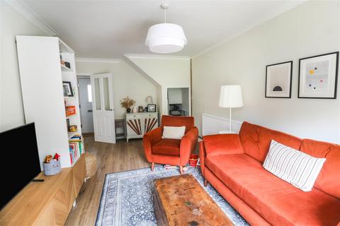 162 Halling Hill, Harlow, CM20 3JP
