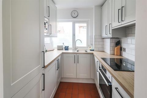 162 Halling Hill, Harlow, CM20 3JP