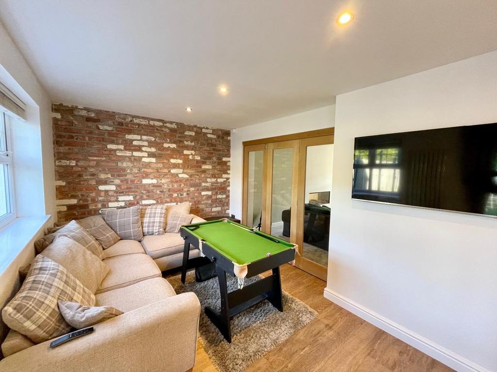 Open Plan Dining Family Room