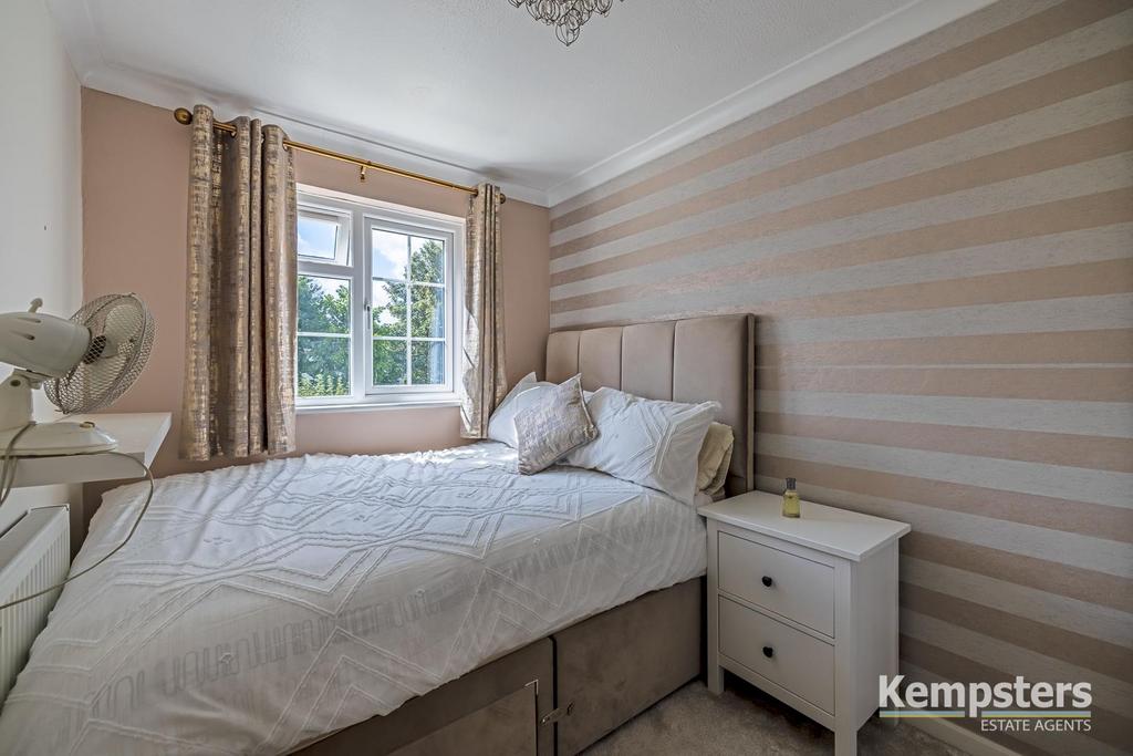 Bedroom 3.jpg